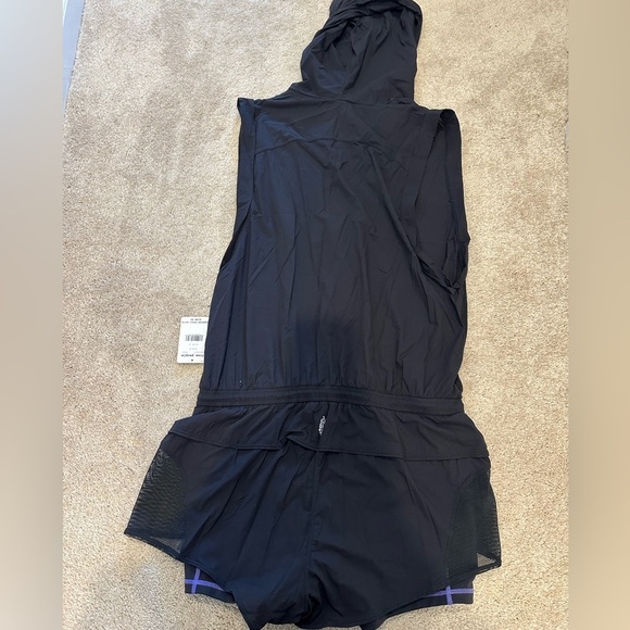 Free People Movement Going For A Runsie Romper Biker  Hood One Piece Black L NWT - Picture 5 of 5